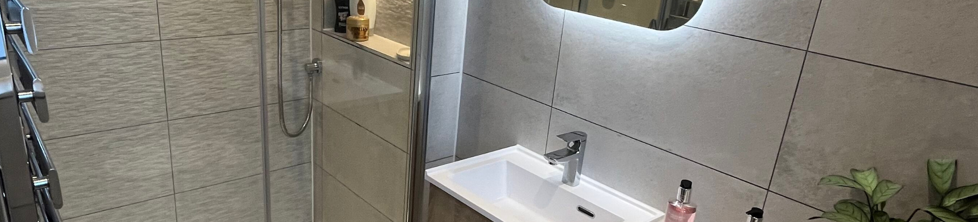 Bathromm fitter